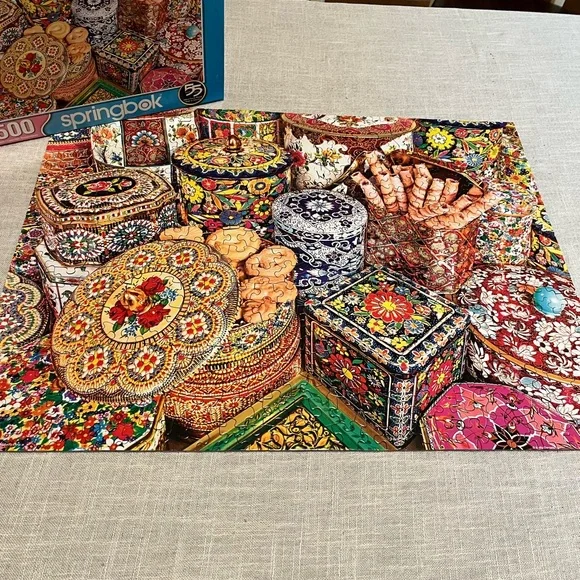 Springbok Puzzle - 500 Pieces - Cookie Tins - Picture 2 of 5